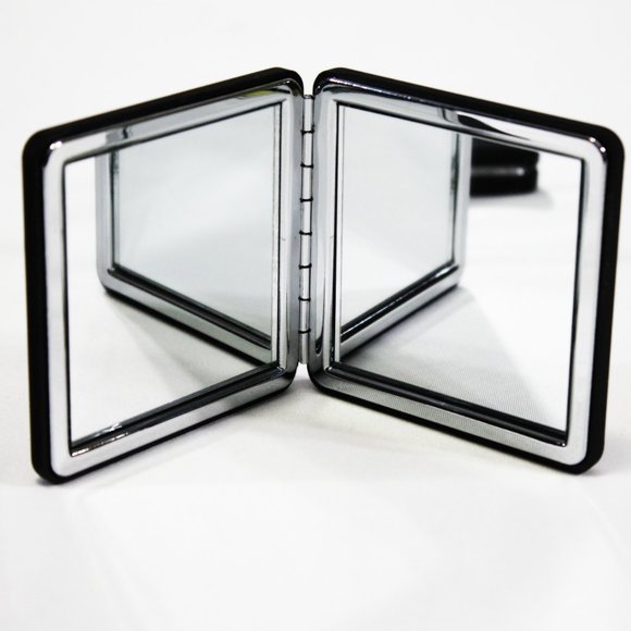 Demdaco Oh My Chic Pocket Mirror 2.75" x 2.75" - Picture 3 of 4